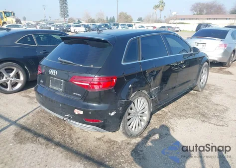 2017 Audi A3 E-Tron 1.4T Premium z USA, uszkodzony, nr VIN WAUTPBFF9HA132371